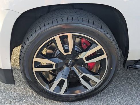 Used 2019 Chevrolet Tahoe Premier w/ RST 6.2L Performance Edition image 11