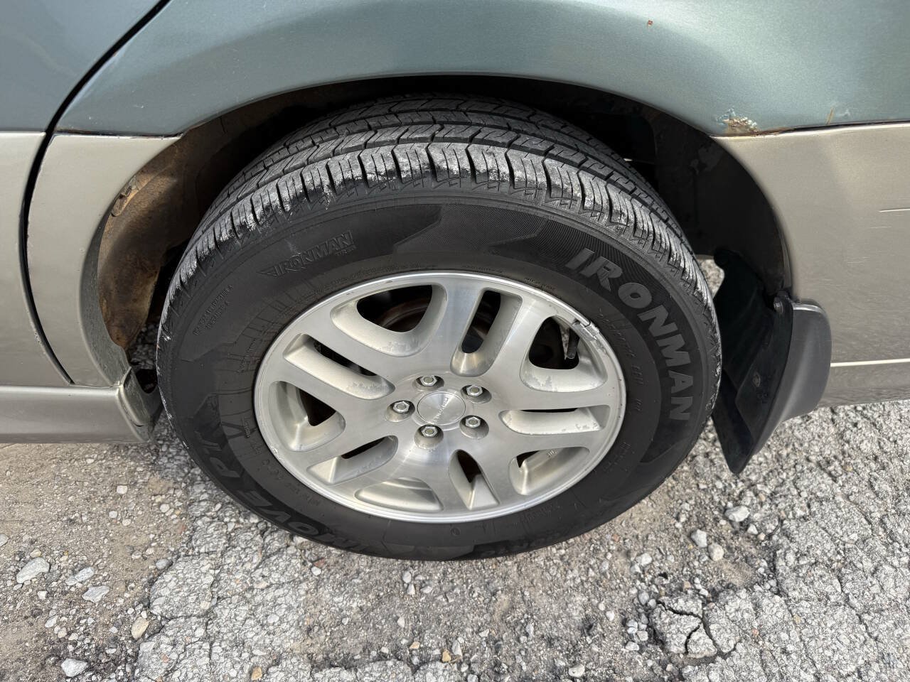 Used 2000 Subaru Outback Wagon AWD/4WD image 10