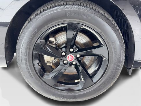 Used 2023 Jaguar F-PACE S image 53