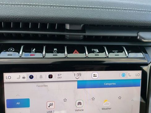 New 2025 Jeep Grand Cherokee L Limited image 37