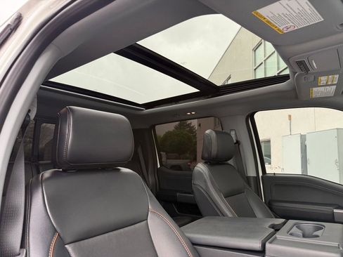 Used 2026 Ford F350 Lariat w/ Black Appearance Package image 28