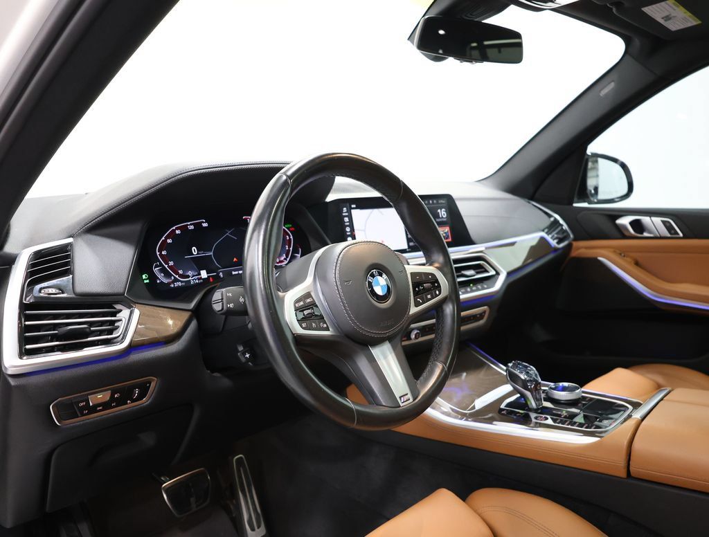 Used 2022 BMW X5 sDrive40i w/ M Sport Package RWD image 15