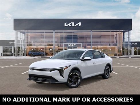New 2025 Kia K4 EX image 1