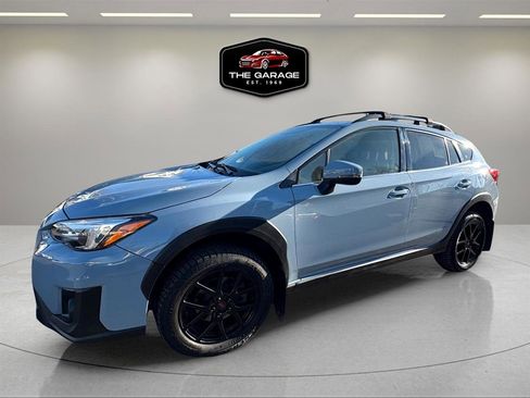 Used 2018 Subaru Crosstrek 2.0i Limited image 3