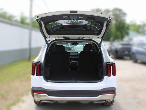 New 2026 Kia Sorento EX w/ EX Premium Package image 9