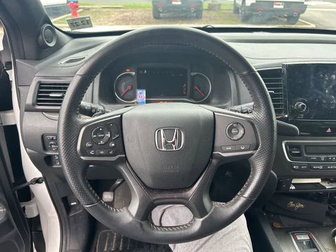 Used 2022 Honda Pilot TrailSport image 18
