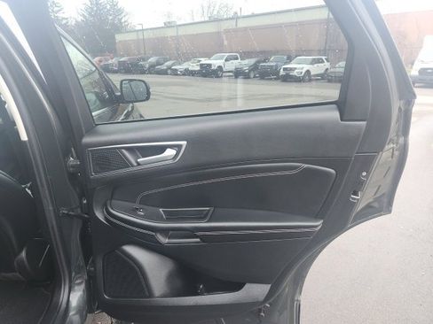 Used 2023 Ford Edge Titanium w/ Class II Trailer Tow Package image 13