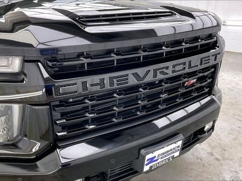 Used 2022 Chevrolet Silverado 2500 LTZ w/ LTZ Plus Package AWD/4WD image 31