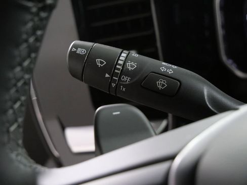 New 2026 GMC Sierra 1500 SLT w/ SLT Premium Plus Package image 21