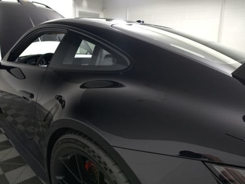 Used 2022 Porsche 911 GT3 RWD image 15