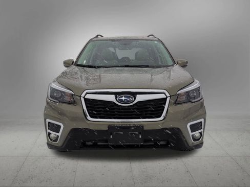 Used 2021 Subaru Forester Limited image 9