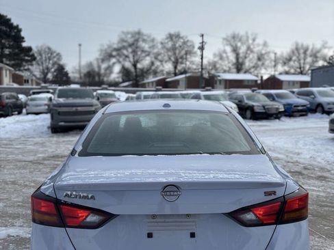 Used 2023 Nissan Altima 2.5 SR image 4