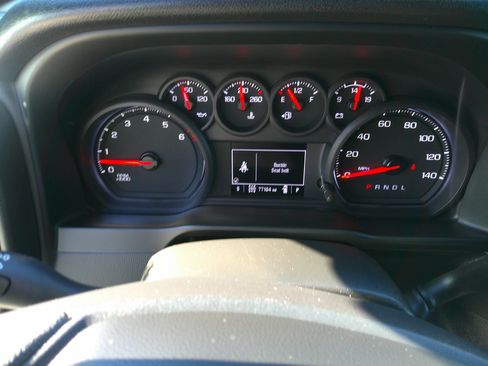 Used 2024 Chevrolet Silverado 2500 Custom w/ Custom Value Package image 22