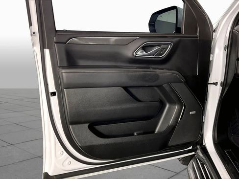 Used 2023 GMC Yukon AT4 AWD/4WD image 21
