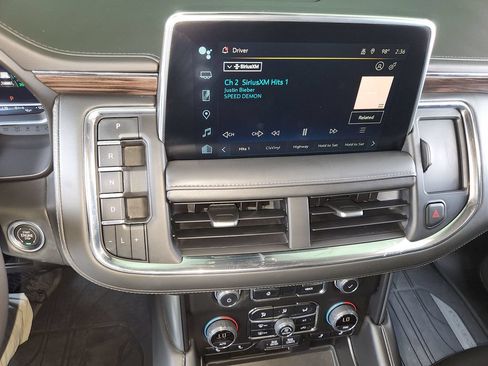 Used 2023 Chevrolet Tahoe LT w/ LT Signature Plus Package RWD image 37