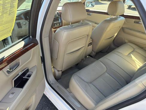 Used 2007 Cadillac DTS Luxury I image 6