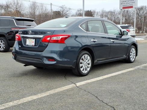 Certified 2017 Nissan Sentra SV image 4