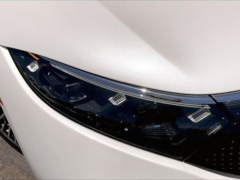 Used 2023 Mercedes-Benz EQS 450+ 4MATIC Sedan image 24