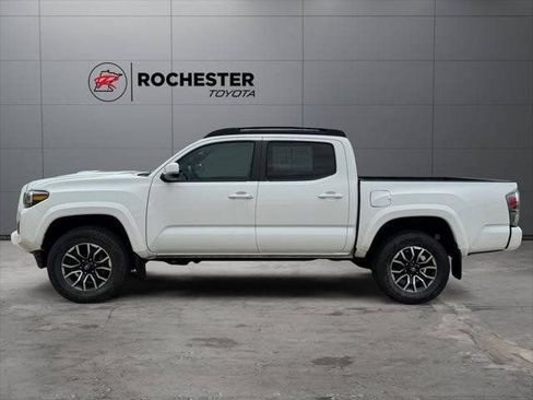 Certified 2023 Toyota Tacoma TRD Sport w/ Technology Package AWD/4WD image 32
