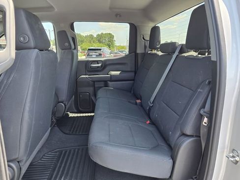 Used 2019 Chevrolet Silverado 1500 Custom Trail Boss w/ Custom Convenience Package AWD/4WD image 14
