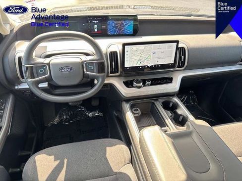 Certified 2025 Ford Expedition Max Active AWD/4WD image 10