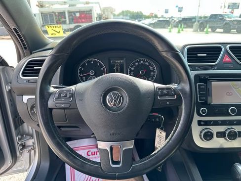 Used 2014 Volkswagen Eos Komfort FWD image 20