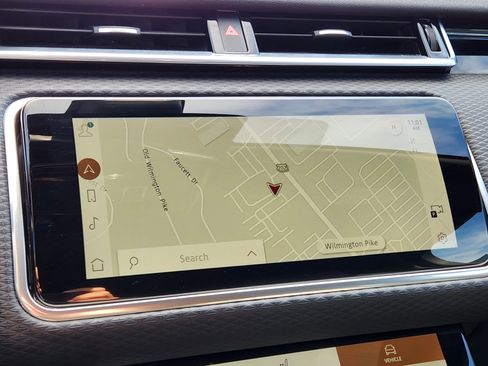 Certified 2023 Land Rover Range Rover Velar S image 22