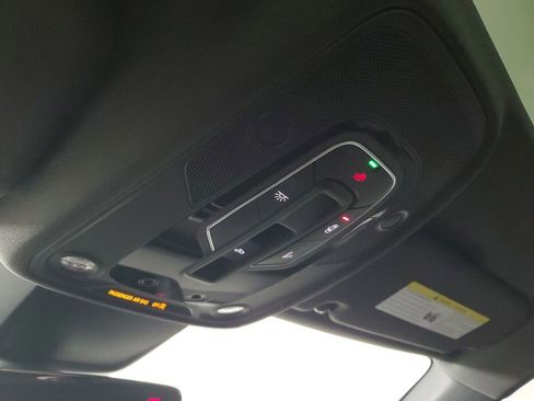 Used 2024 Audi RS 7 Performance image 33