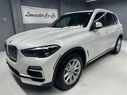 Used 2019 BMW X5 xDrive40i w/ Convenience Package AWD/4WD image 1
