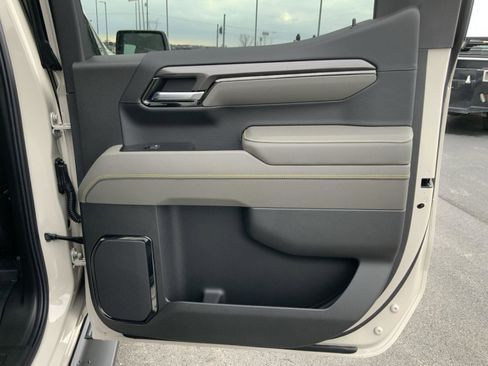 New 2026 Chevrolet Silverado 1500 ZR2 image 67