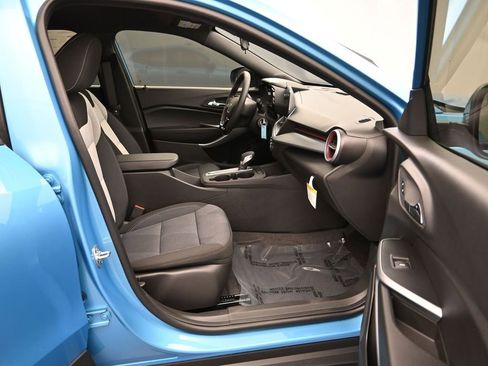 New 2026 Chevrolet Trax RS w/ Driver Confidence Package image 27