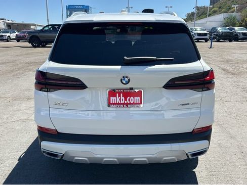 Used 2024 BMW X5 sDrive40i w/ Premium Package RWD image 12