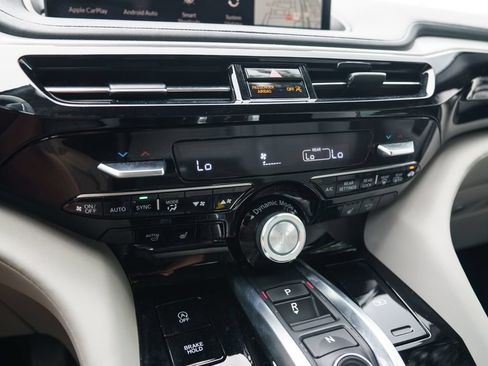 Certified 2022 Acura MDX SH-AWD w/ Technology Package image 32