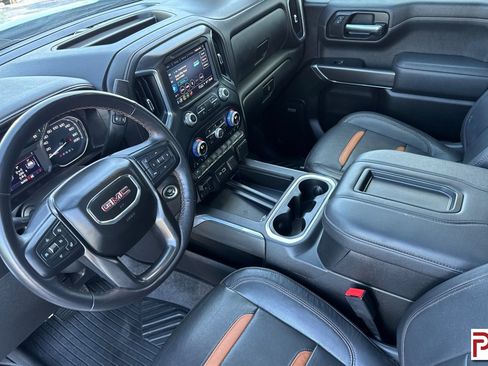 Certified 2022 GMC Sierra 1500 AT4 w/ AT4 Carbonpro Edition AWD/4WD image 10