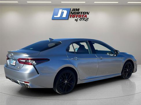 Used 2024 Toyota Camry XSE image 5