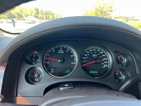 Used 2010 GMC Sierra 1500 Denali RWD image 6