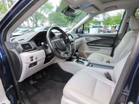 Used 2019 Honda Pilot EX-L image 2