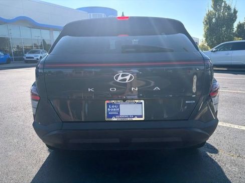 Used 2024 Hyundai Kona SEL AWD/4WD image 7