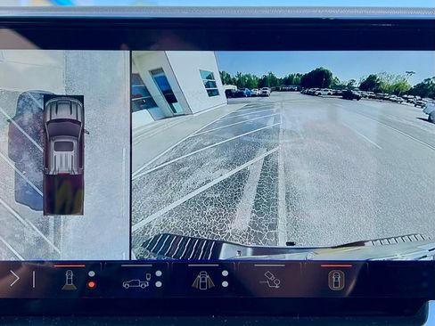 New 2025 Chevrolet Silverado 1500 LTZ w/ LTZ Premium Package image 9