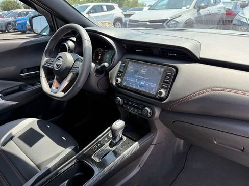 Used 2023 Nissan Kicks SR w/ SR Premium Package FWD image 13