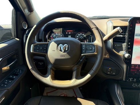 New 2025 RAM 2500 Limited image 12