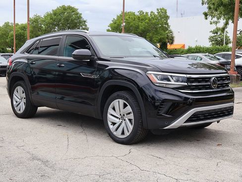 Used 2023 Volkswagen Atlas Cross Sport SE FWD image 54