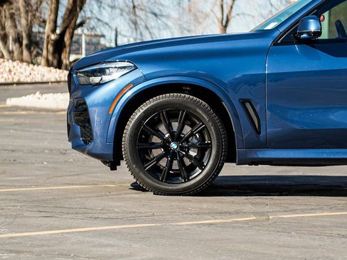 Used 2023 BMW X5 xDrive40i w/ M Sport Package image 8