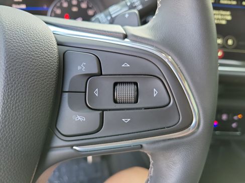 Used 2023 Buick Envision Essence w/ Sport Touring Package AWD/4WD image 22