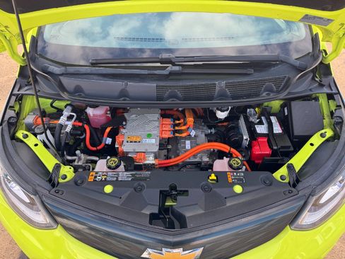 Used 2019 Chevrolet Bolt LT image 24