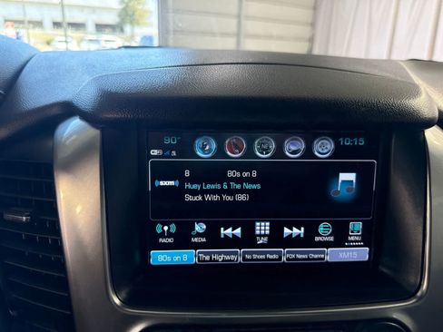Used 2019 Chevrolet Suburban Premier AWD/4WD image 27