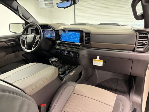 New 2026 Chevrolet Silverado 1500 ZR2 AWD/4WD image 29