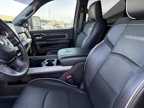 Used 2024 RAM 3500 Laramie w/ Night Edition AWD/4WD image 5