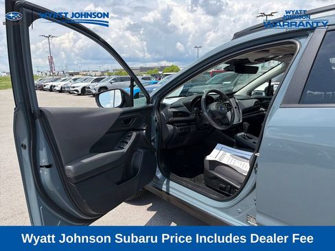 Used 2025 Subaru Crosstrek 2.5i Premium AWD/4WD image 18