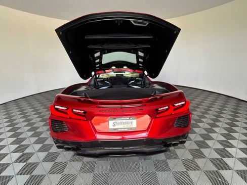 Used 2021 Chevrolet Corvette Stingray Preferred Cpe w/ Engine Appearance Package RWD image 27